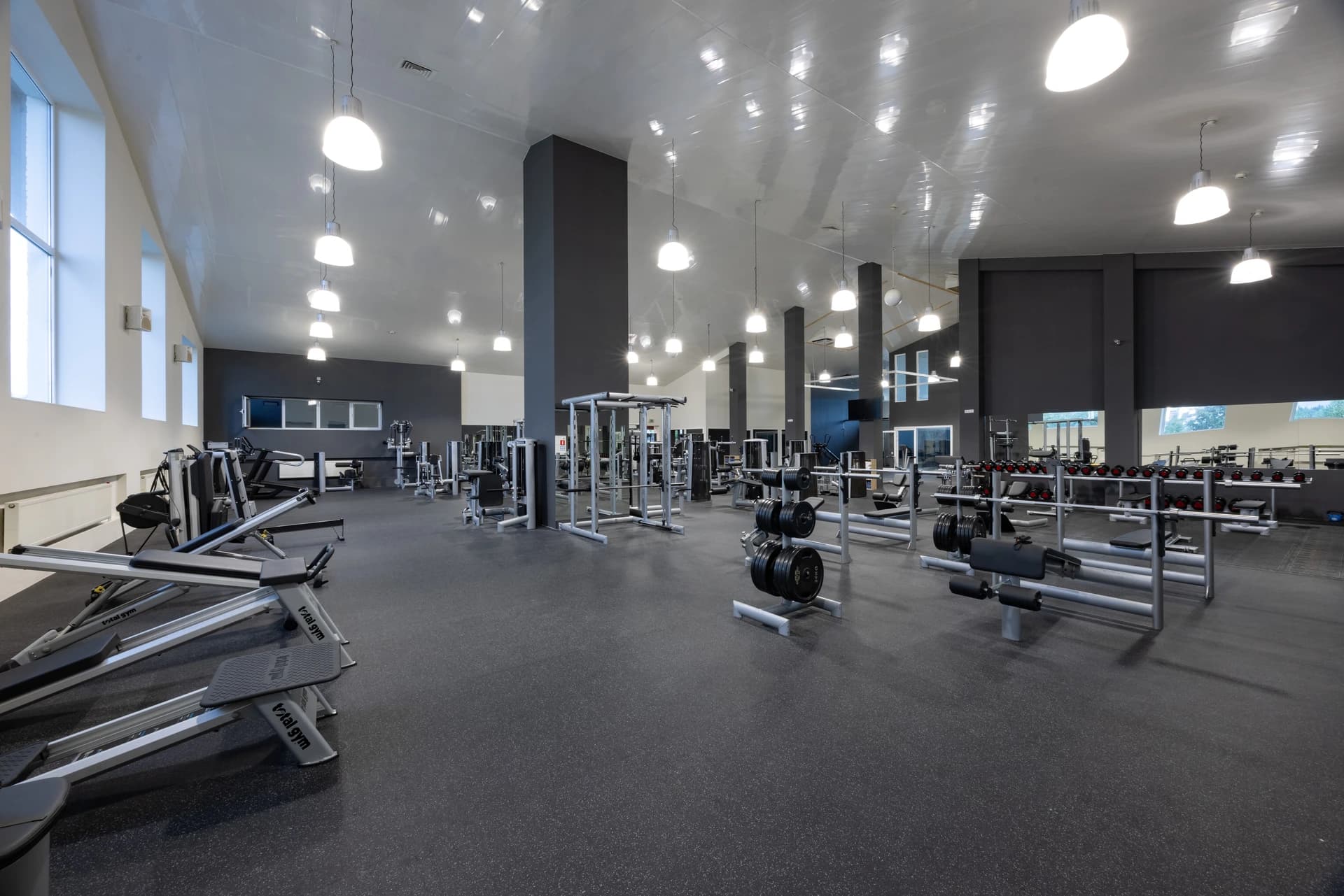 3 500 м² залов